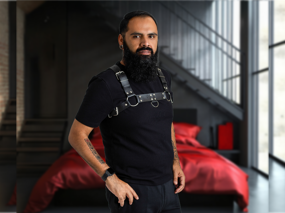 Sexólogo en Tijuana escribe relatos eroticos con la intención de despertar tu erotismo